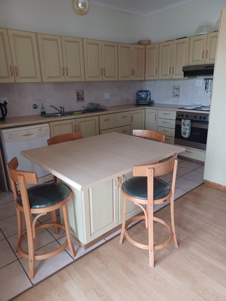 4 Bedroom Property for Sale in Stilbaai Wes Western Cape